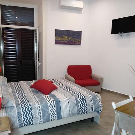 B&B Da Ary Colorful Rooms Neapol Zewnętrze zdjęcie