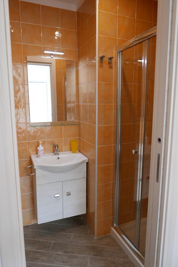 B&B Da Ary Colorful Rooms Neapol Zewnętrze zdjęcie